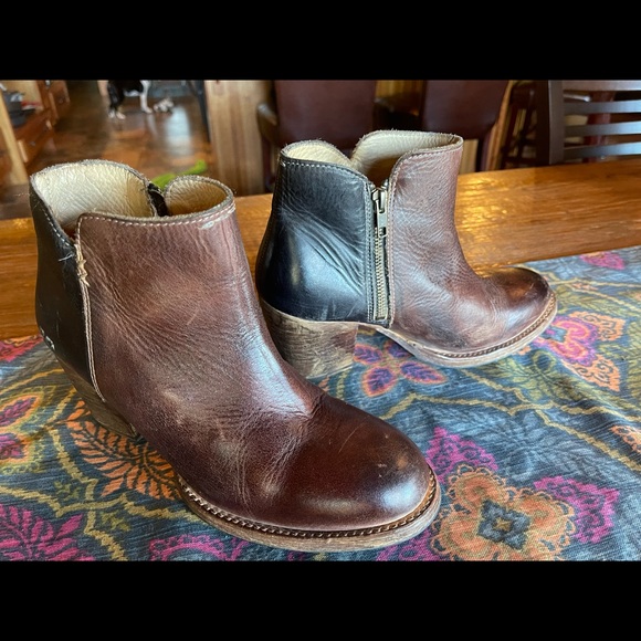 BedStu Yell Boots size 10 Black Cognac Worn once. Designed to look distressed. - Picture 9 of 9